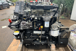 Iveco FPT F5HFL413 engine for New Holland SR270B skid steer