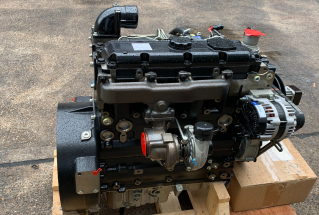  Perkins 1104C-44T engine